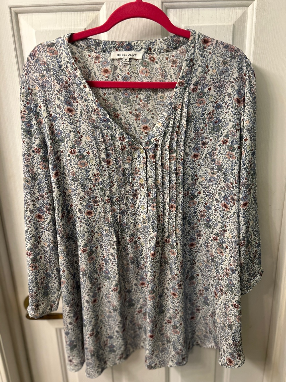 Rose + Olive w:sz 3XFloral flowy tunic/blouse NWOT,Boho,&versatile
